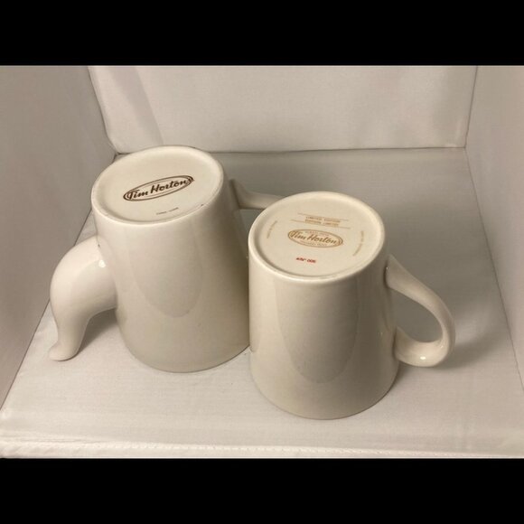 TIM HORTON Tea Pot  and Mug Vintage - Picture 2 of 8